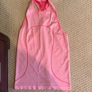 Lululemon high neck tank